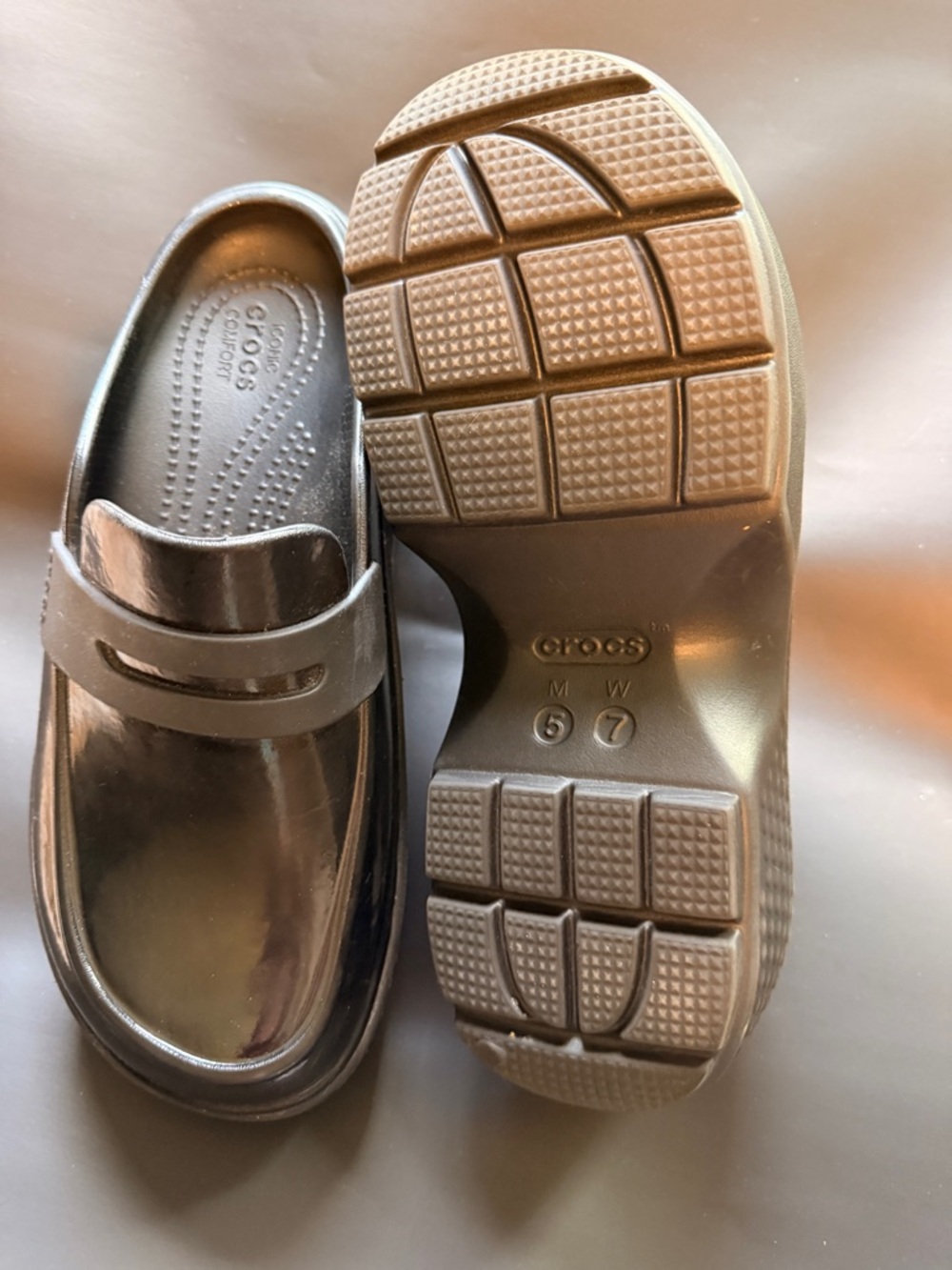 CROCS Black Platform Stomp Loafers - Picture 3 of 3